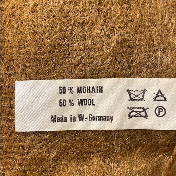 Pre 1990 Made in West Germany Mohair/Wool Oversized Scarf - Picture 2 of 7